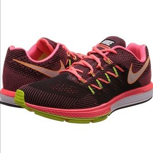 Nike Zoom Vomero 10 Running Shoes